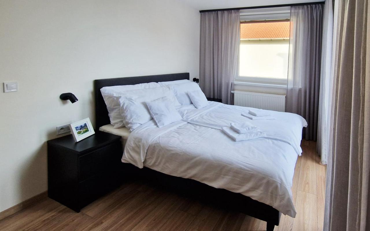 Apartmany Minoris ลิฟตอฟสกีมิคูลาช ภายนอก รูปภาพ